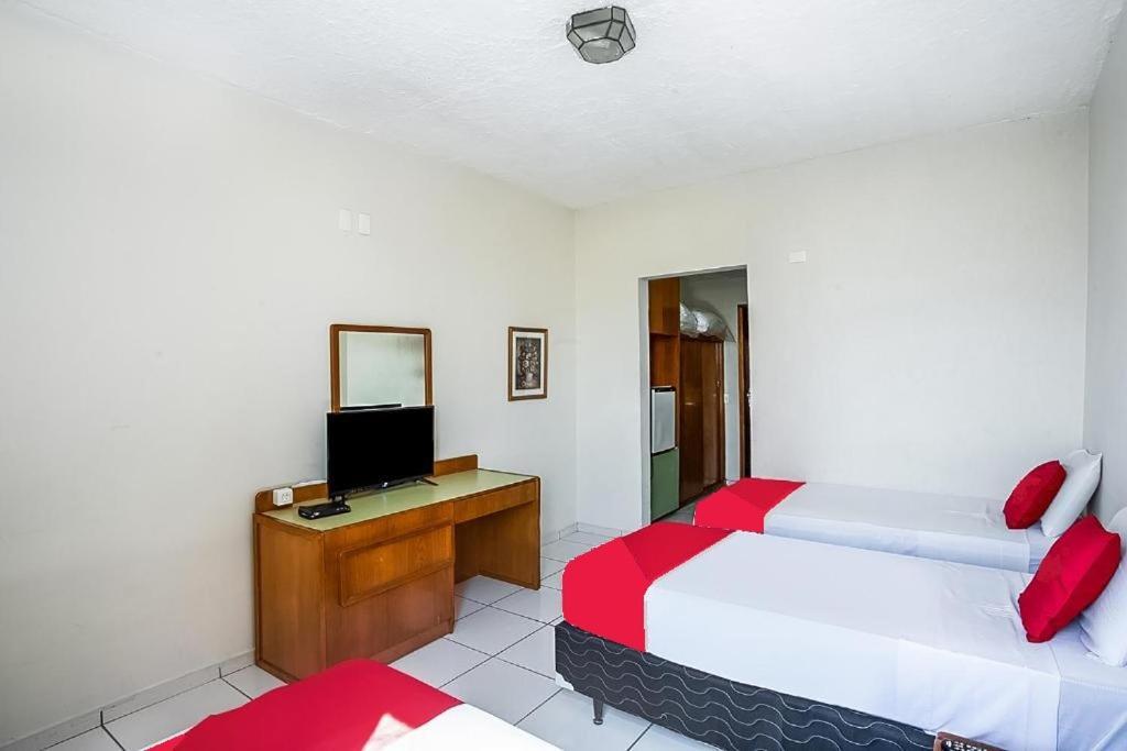 Hotel Interamericana Exterior photo